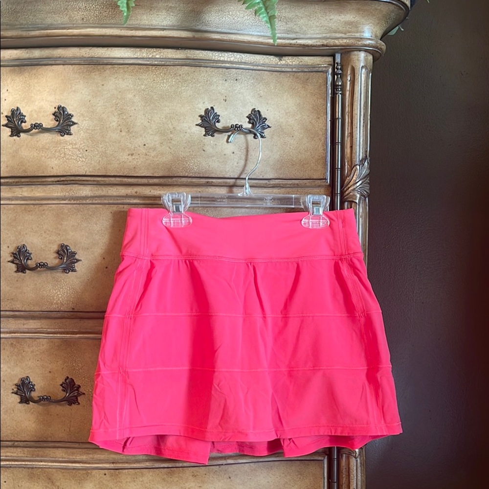 Lululemon Athletica pace rival skort